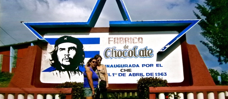 Che Guevara en la Fábrica de chocolate Baracoa Cuba